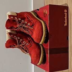Limited Edition Timberland Suede Red Boots Women Size 7/ 38